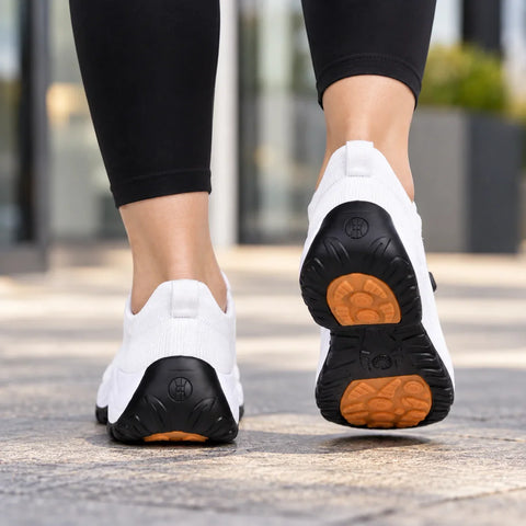Women's Wide Toe Box Cushioned Walking Shoes – Quick Lace Sneakers