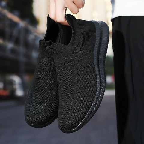 Men's Lightweight Breathable Mesh Slip-On Walking Shoes
